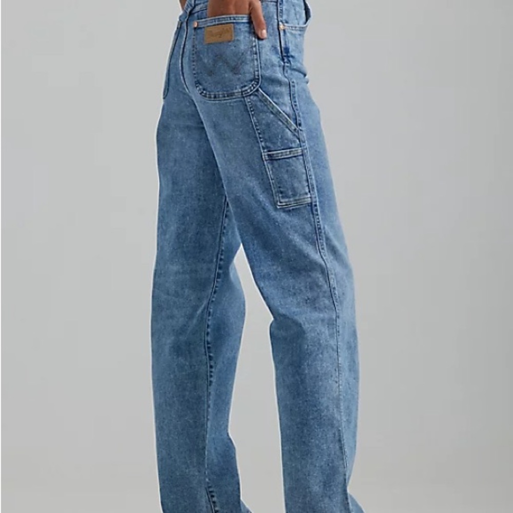 Womens Wrangler Relaxed Carpenter Jean